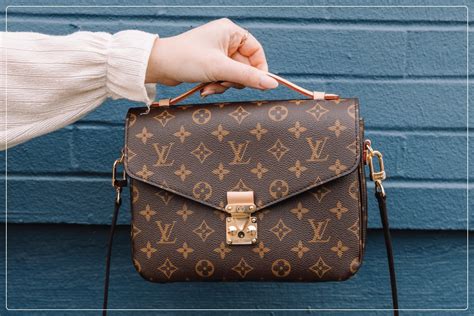 how to know if louis vuitton bag is fake|how to tell if louis vuitton is authentic.